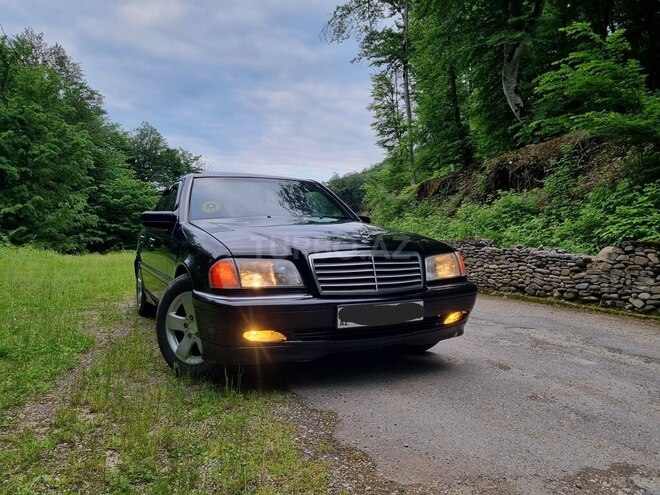 Mercedes C 230-3