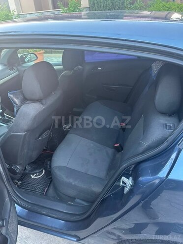 Opel Astra-12
