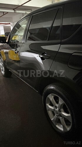 Toyota RAV4-2