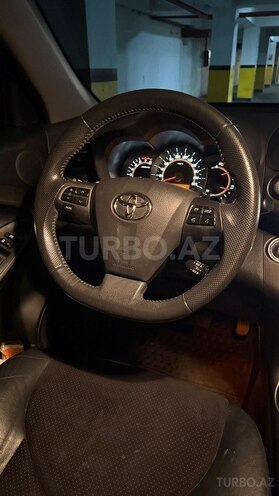 Toyota RAV4-3