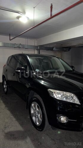 Toyota RAV4-13