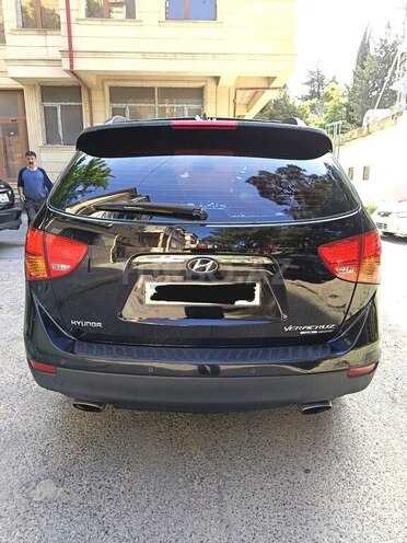 Hyundai Veracruz-2
