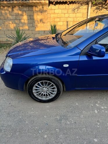 Chevrolet Lacetti-4