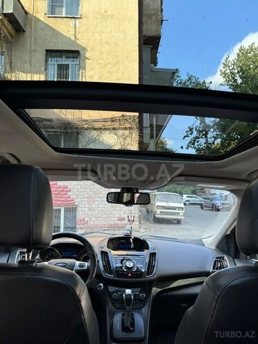 Ford Kuga-5
