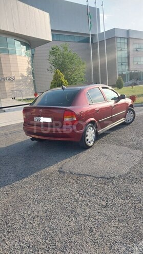 Opel Astra-2