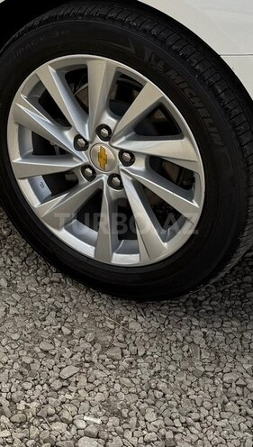 Chevrolet Malibu-7