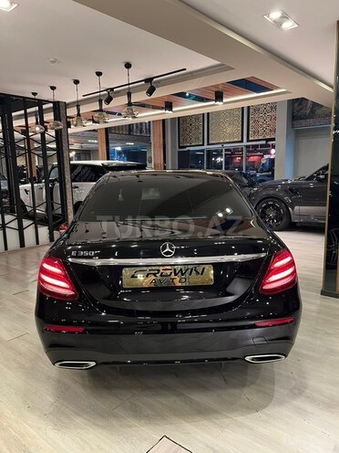 Mercedes E 350-5