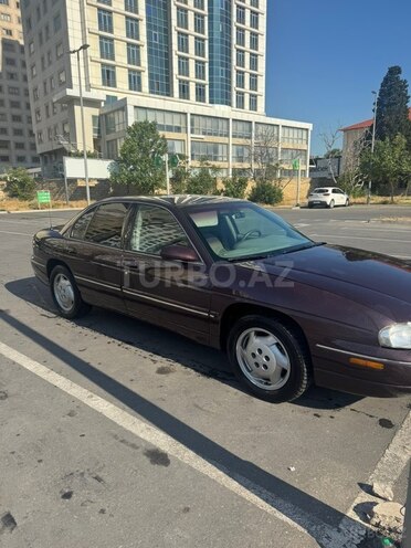 Chevrolet Lumina-4