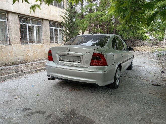 Opel Vectra-7