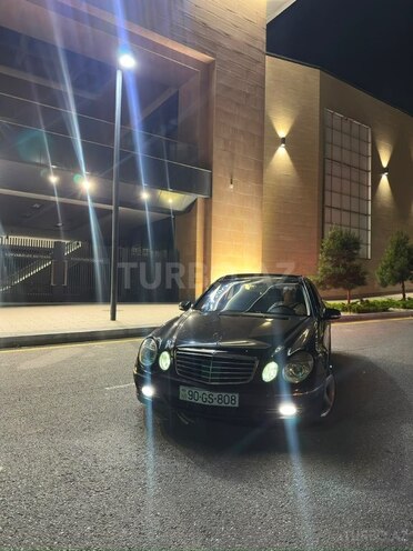 Mercedes E 350-1