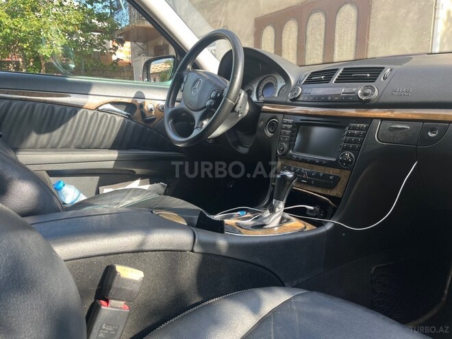 Mercedes E 350-3