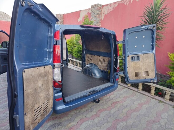 Mercedes Vito-5
