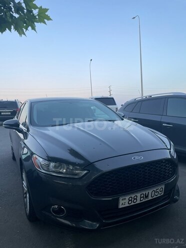 Ford Fusion (North America)-3