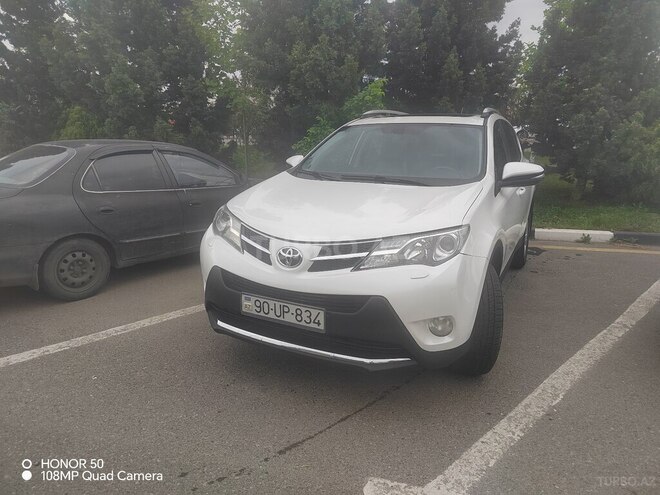 Toyota RAV4-1