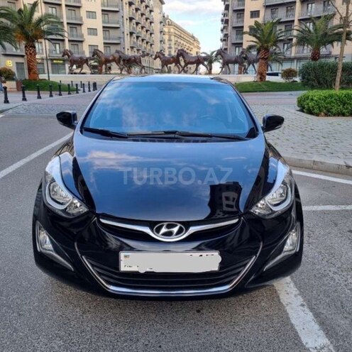 Hyundai Elantra-1