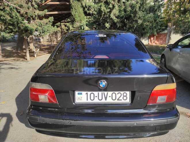 BMW 520-2