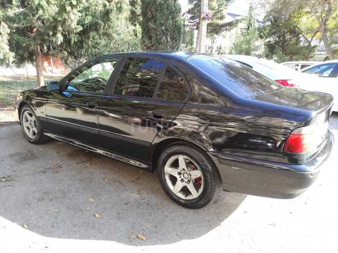 BMW 520-3