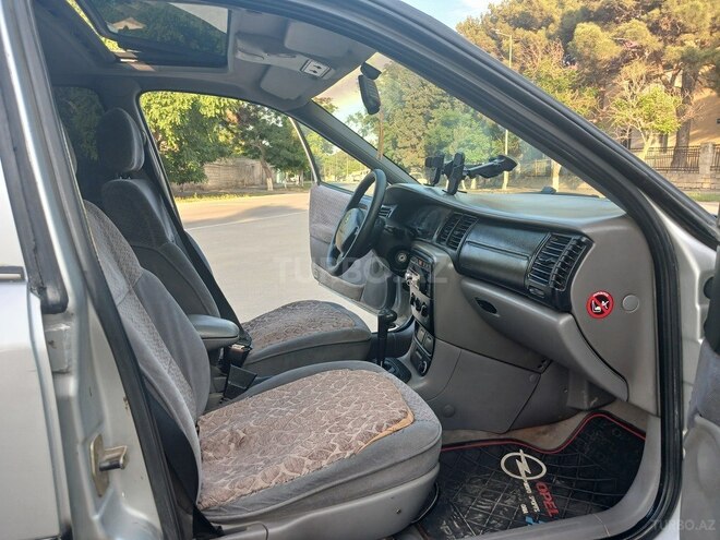 Opel Vectra-6