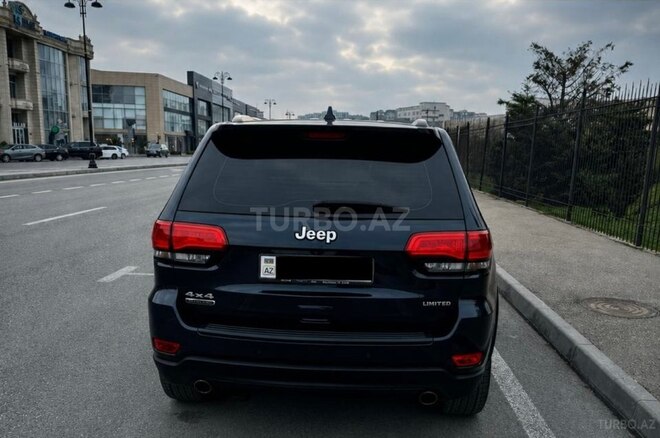 Jeep Grand Cherokee-2