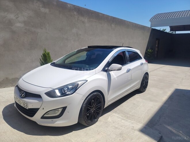 Hyundai i30-12