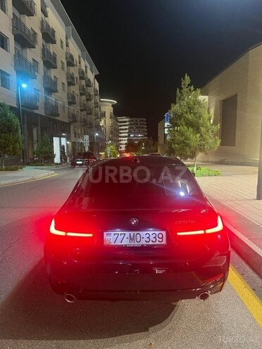 BMW 330e-6