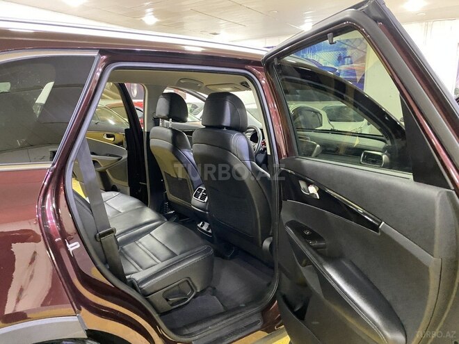 Kia Sorento-17