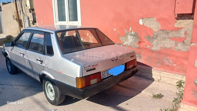 LADA (VAZ) 21099-6