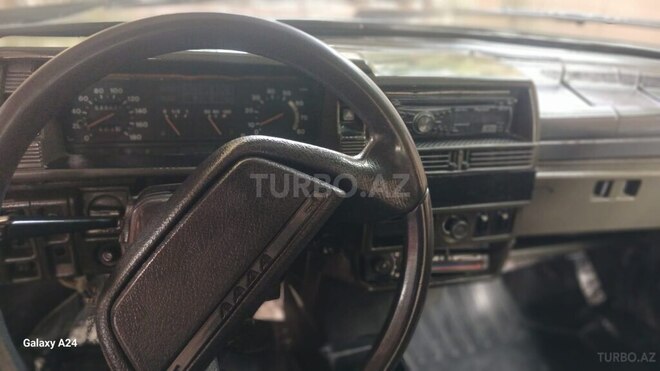 LADA (VAZ) 21099-4