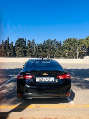 Chevrolet Malibu-3