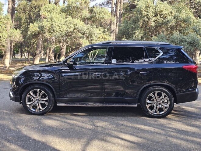 Ssang Yong Rexton-6