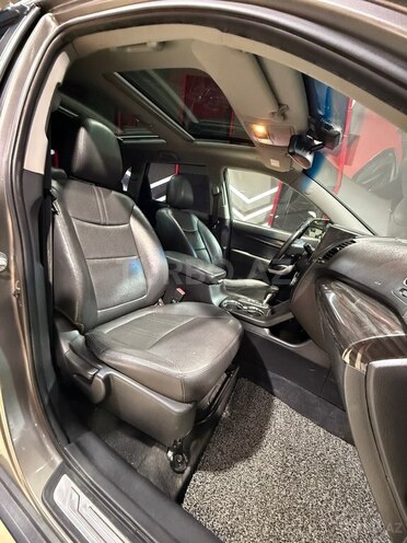 Kia Sorento-14
