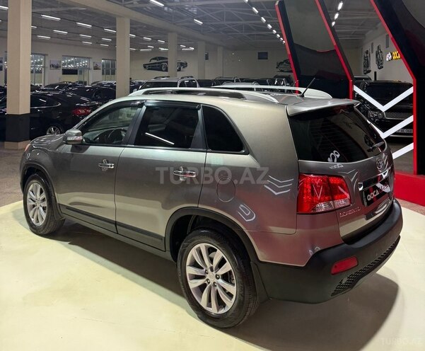 Kia Sorento-7