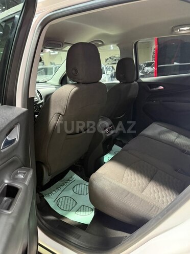 Chevrolet Equinox-16