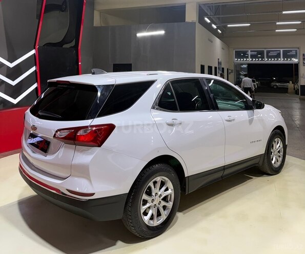 Chevrolet Equinox-8