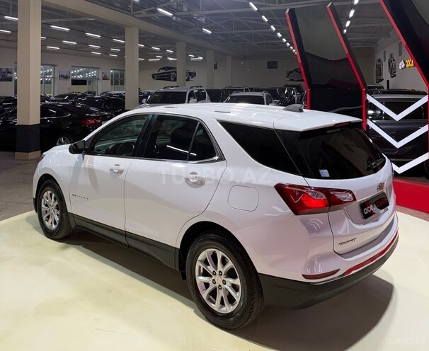 Chevrolet Equinox-7
