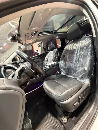 Hyundai Tucson-13
