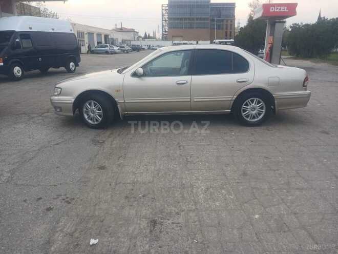 Nissan Maxima-2