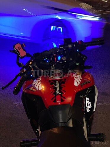 Bajaj Pulsar RS 200-7