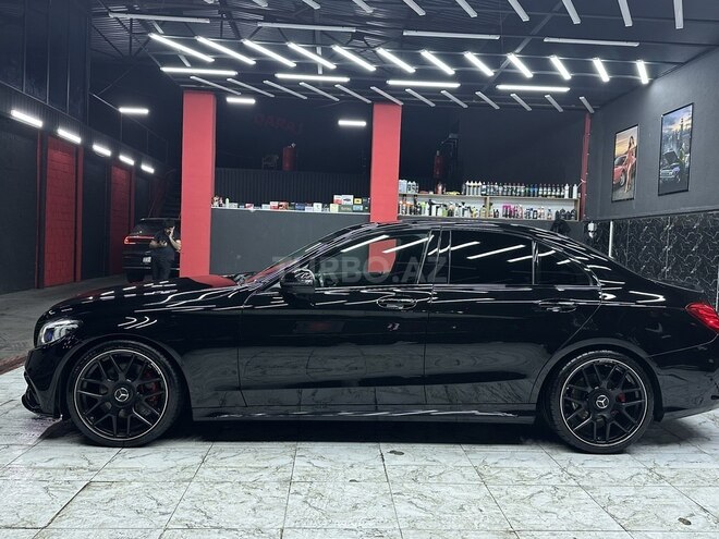 Mercedes C 300-12