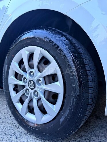 Kia Forte-16