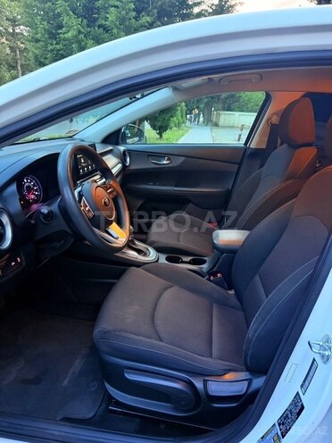 Kia Forte-11