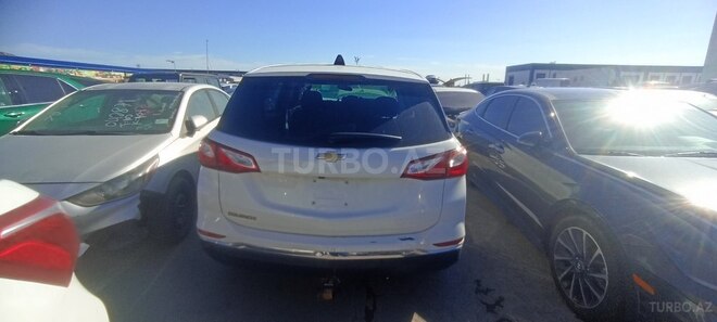 Chevrolet Equinox-5
