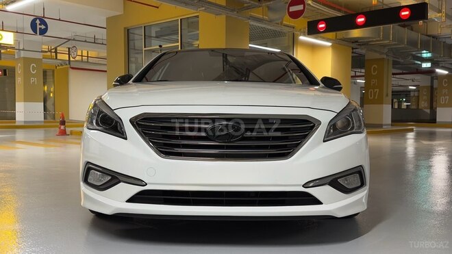 Hyundai Sonata-2