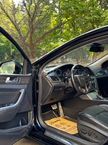 Hyundai Sonata-10