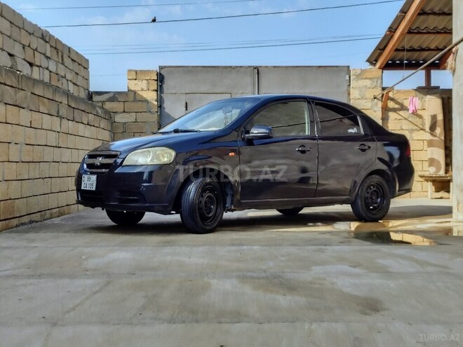 Chevrolet Aveo-1