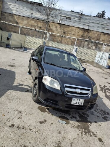 Chevrolet Aveo-12