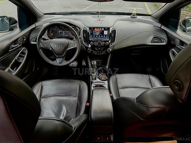 Chevrolet Cruze-5
