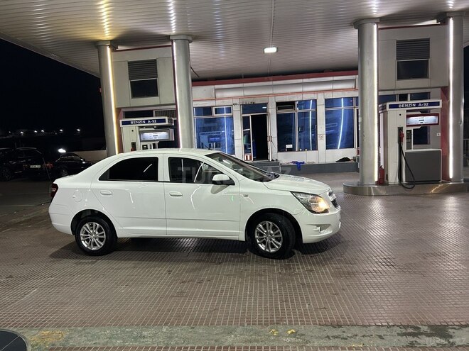 Chevrolet Cobalt-6