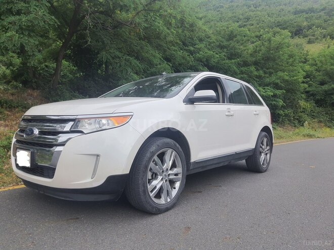 Ford Edge-2