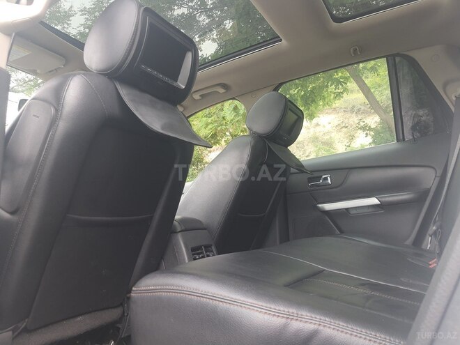 Ford Edge-4